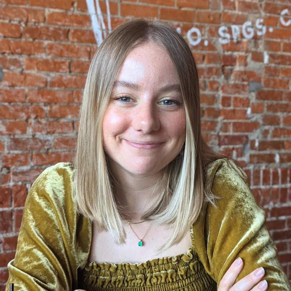 Meet your Posher, Natalie
